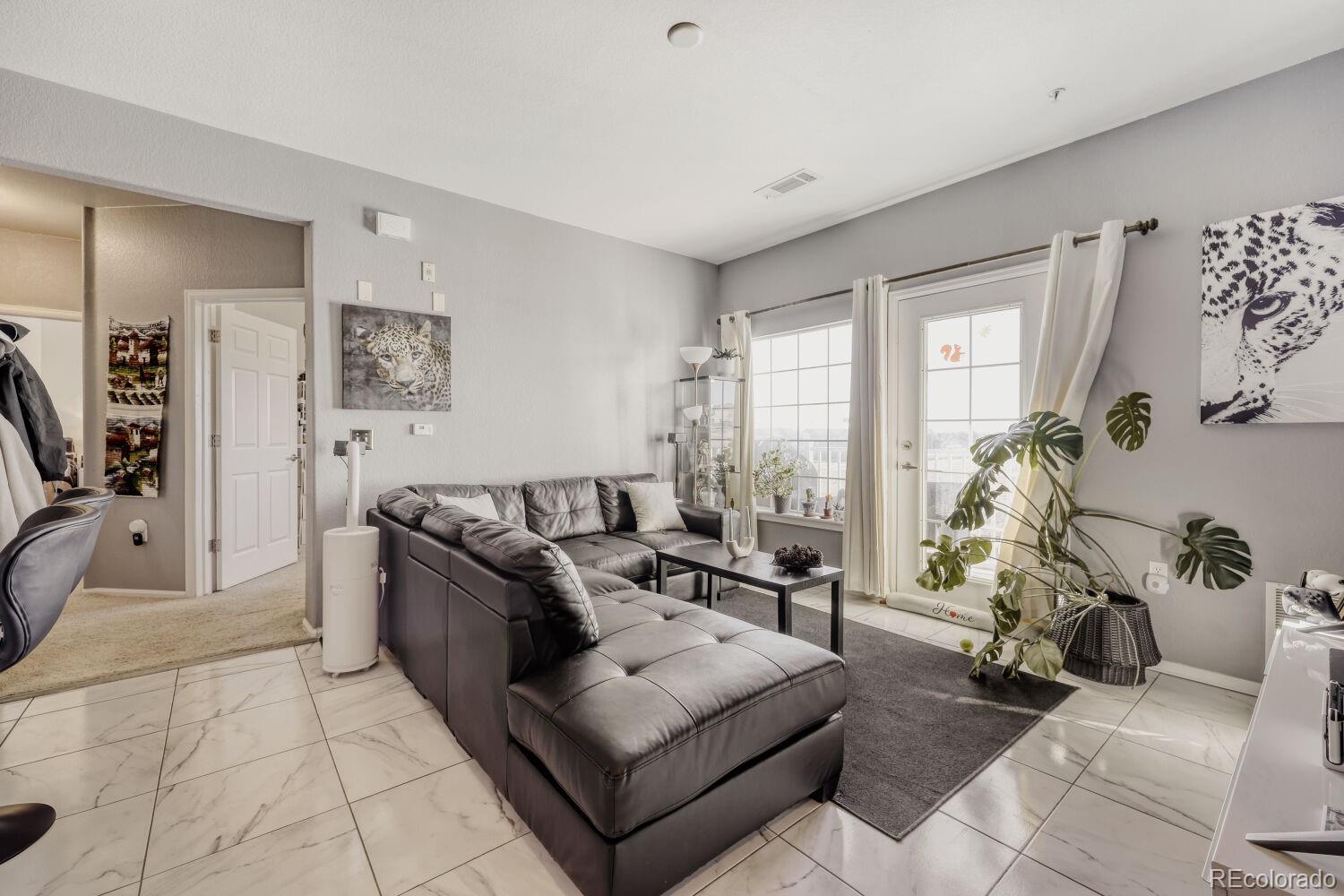 MLS Image #2 for 2682 s cathay way,aurora, Colorado