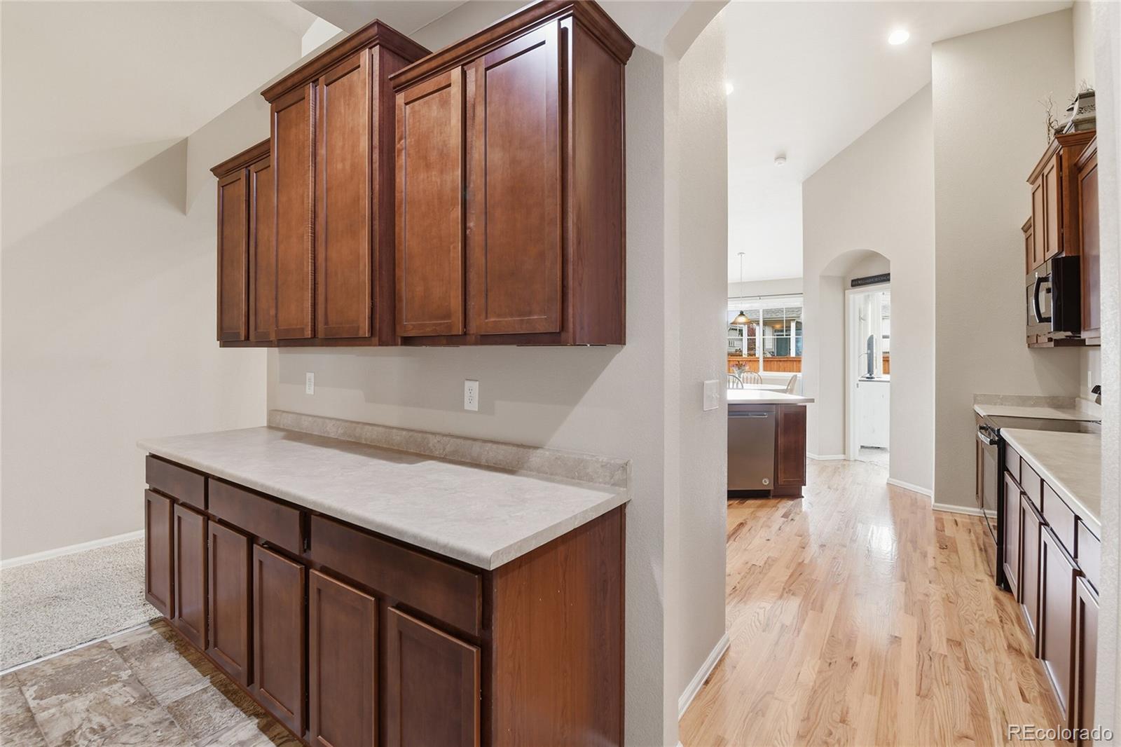 MLS Image #11 for 510 n ider way,aurora, Colorado
