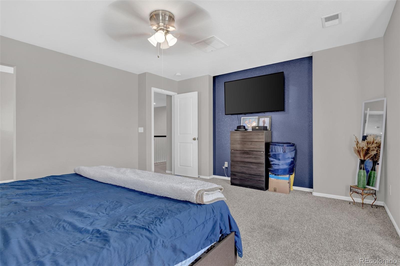 MLS Image #10 for 10656  racine circle,commerce city, Colorado