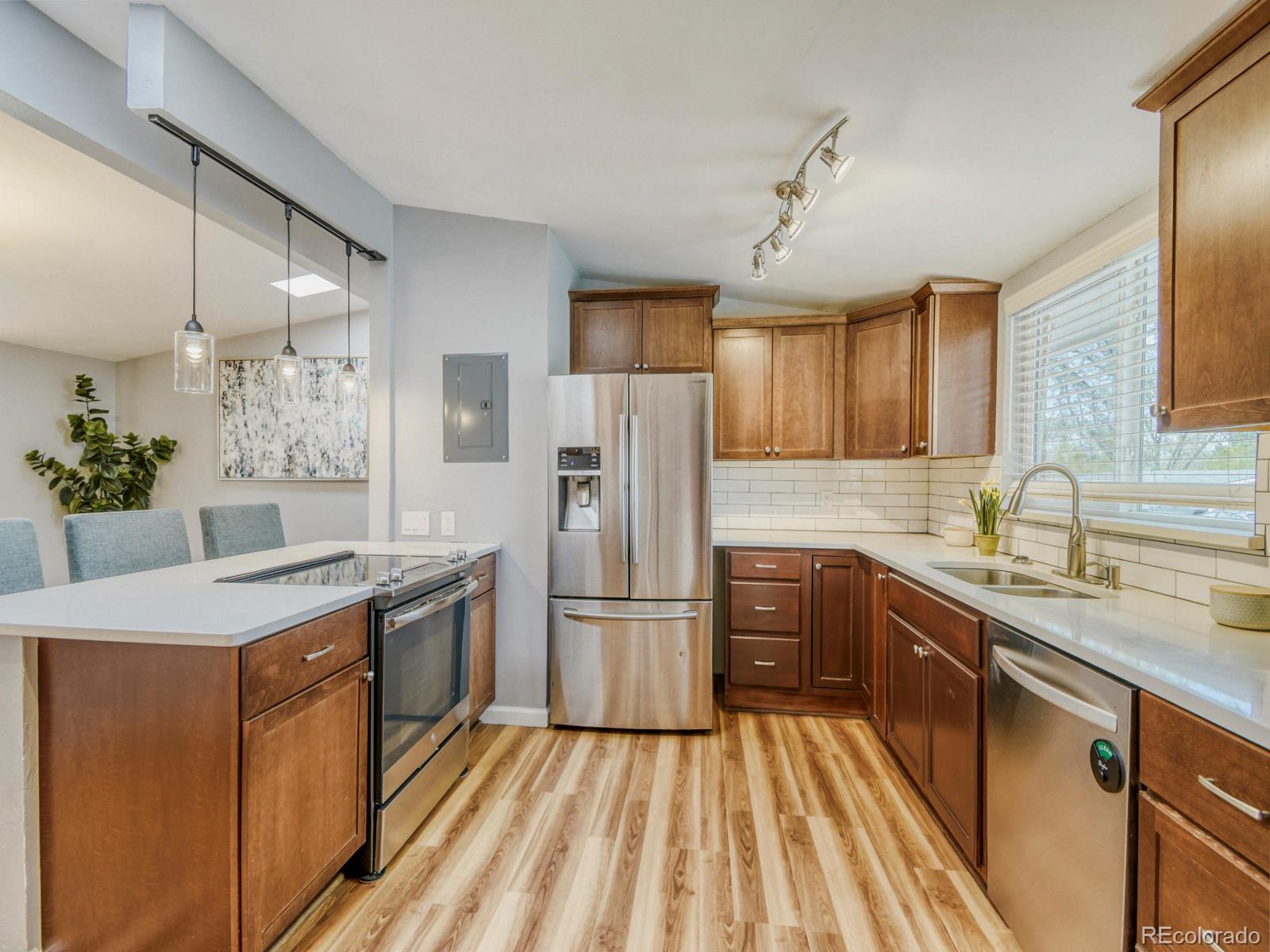 MLS Image #3 for 7888  applewood lane,denver, Colorado