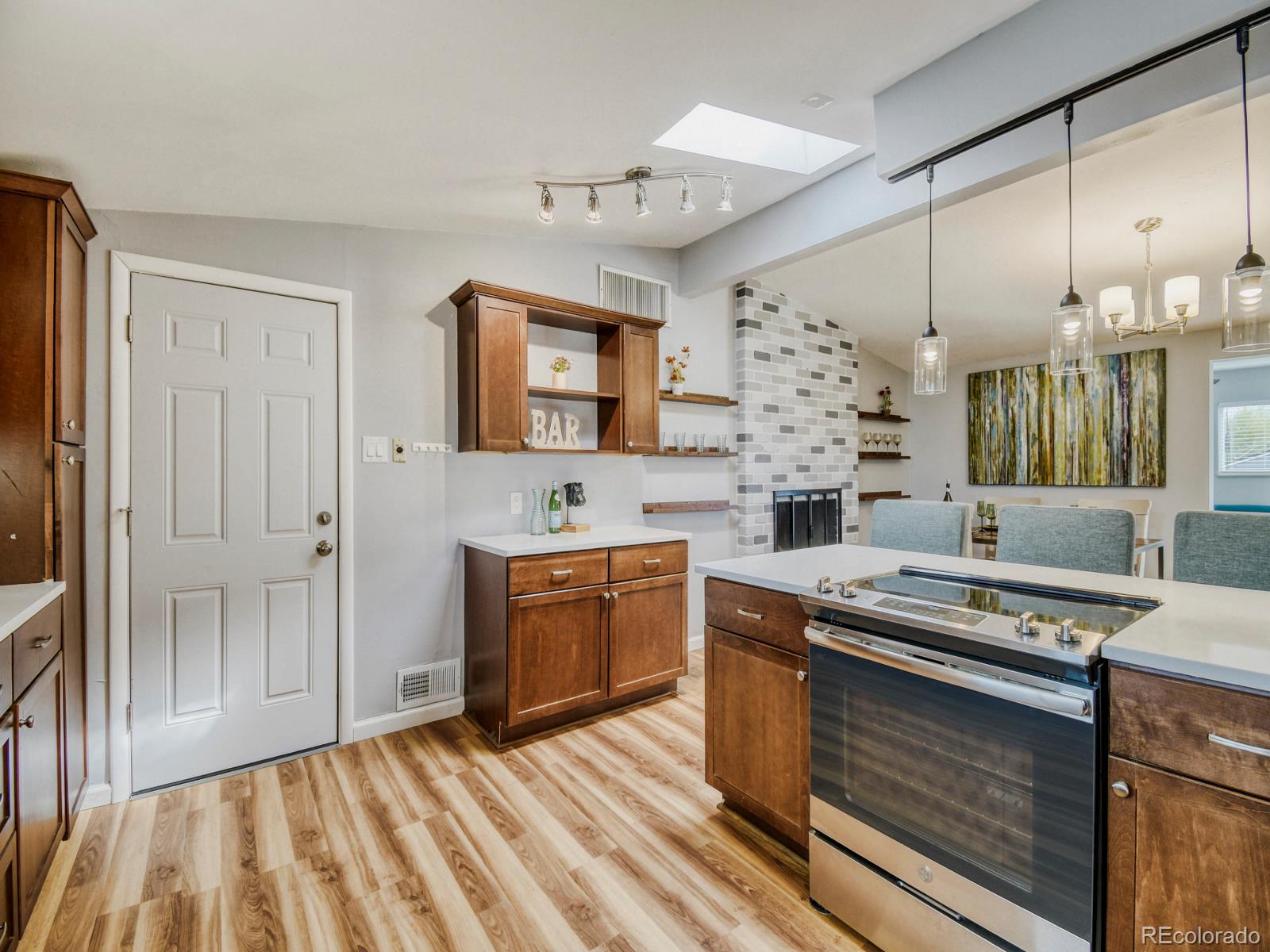 MLS Image #5 for 7888  applewood lane,denver, Colorado