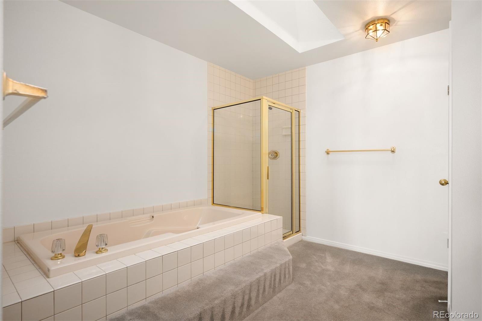 MLS Image #19 for 10000 e yale avenue,denver, Colorado