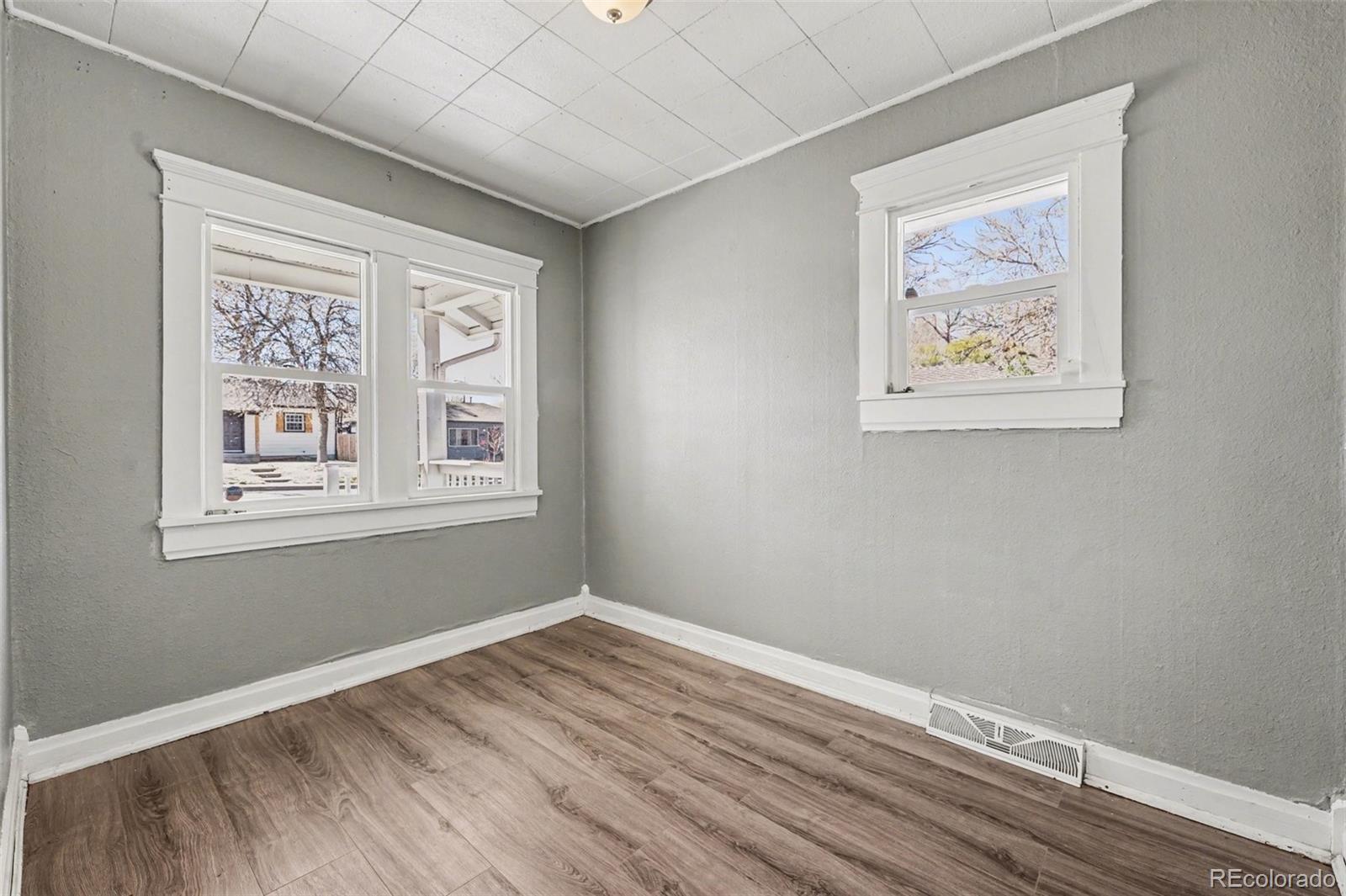 MLS Image #11 for 1328  dayton street,aurora, Colorado