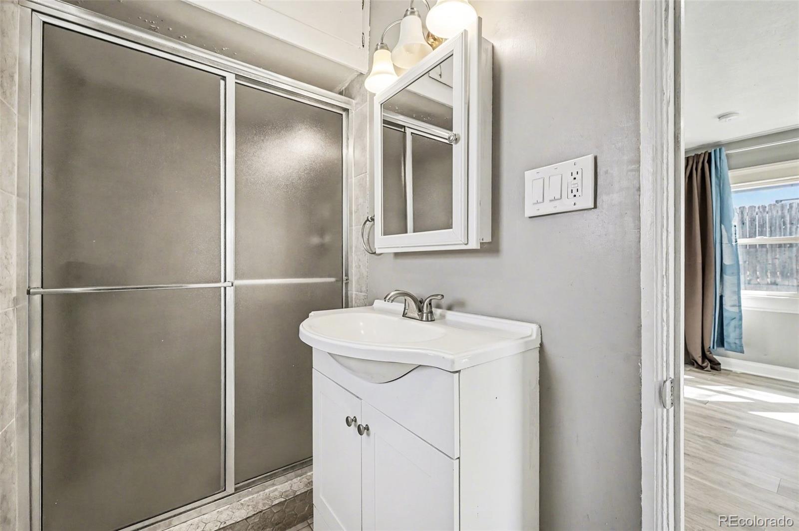 MLS Image #14 for 1328  dayton street,aurora, Colorado