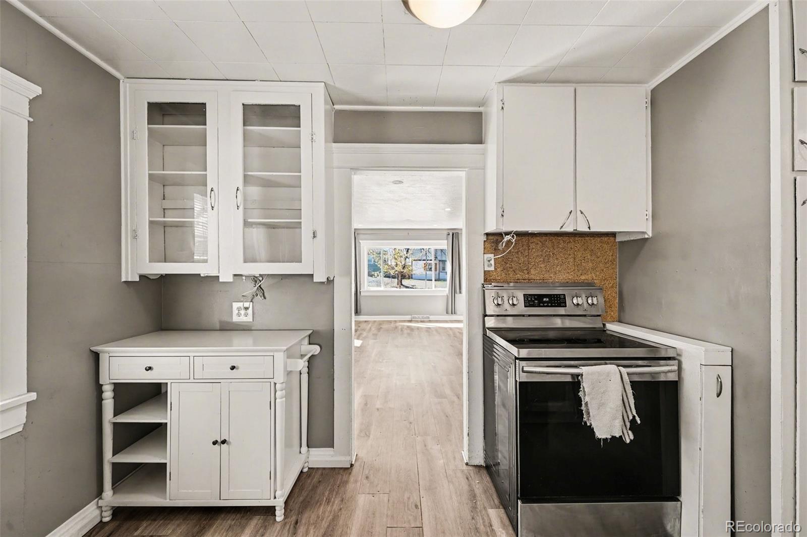 MLS Image #6 for 1328  dayton street,aurora, Colorado