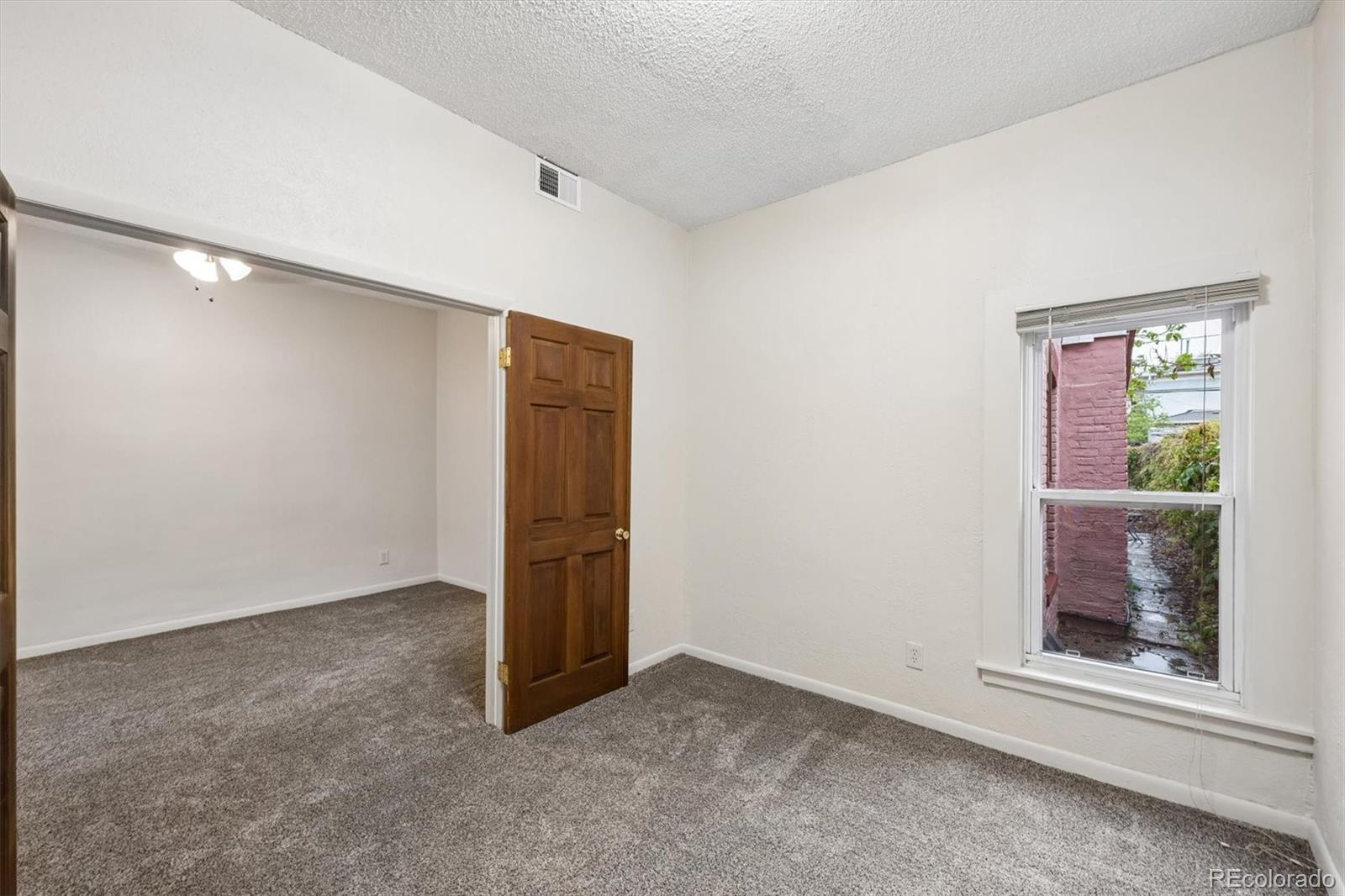 MLS Image #12 for 2747  stout street,denver, Colorado