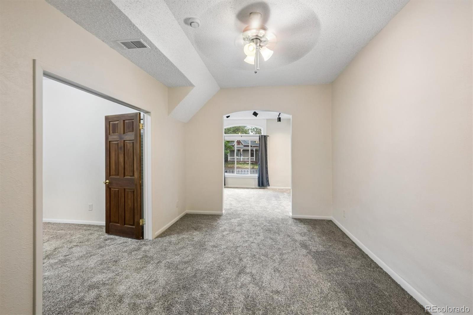 MLS Image #8 for 2747  stout street,denver, Colorado