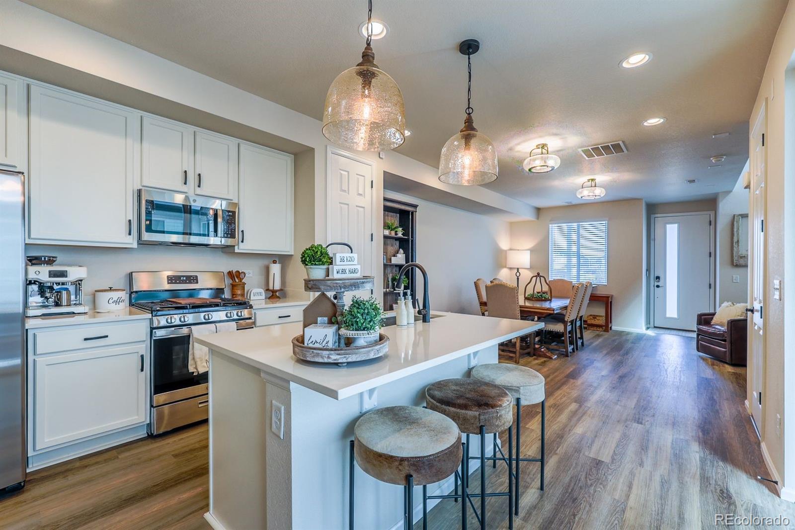 MLS Image #5 for 75 s uriah street,aurora, Colorado