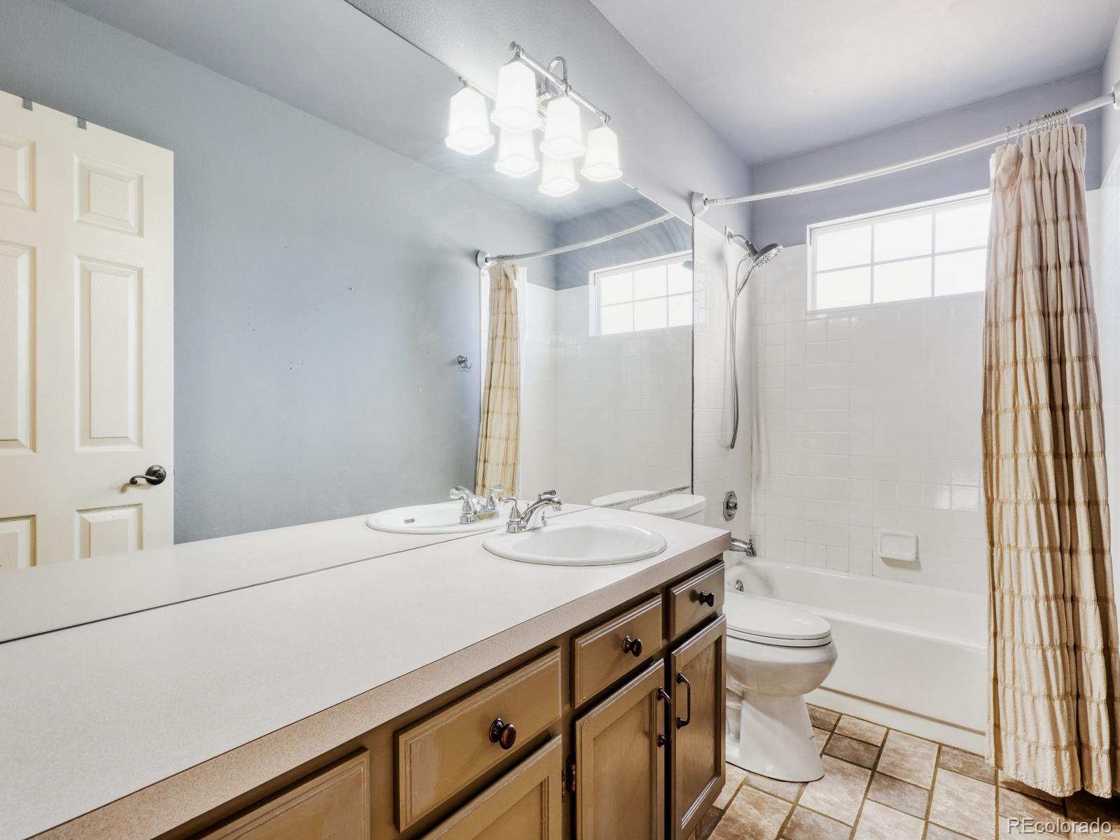 MLS Image #27 for 16623 e powers place,centennial, Colorado