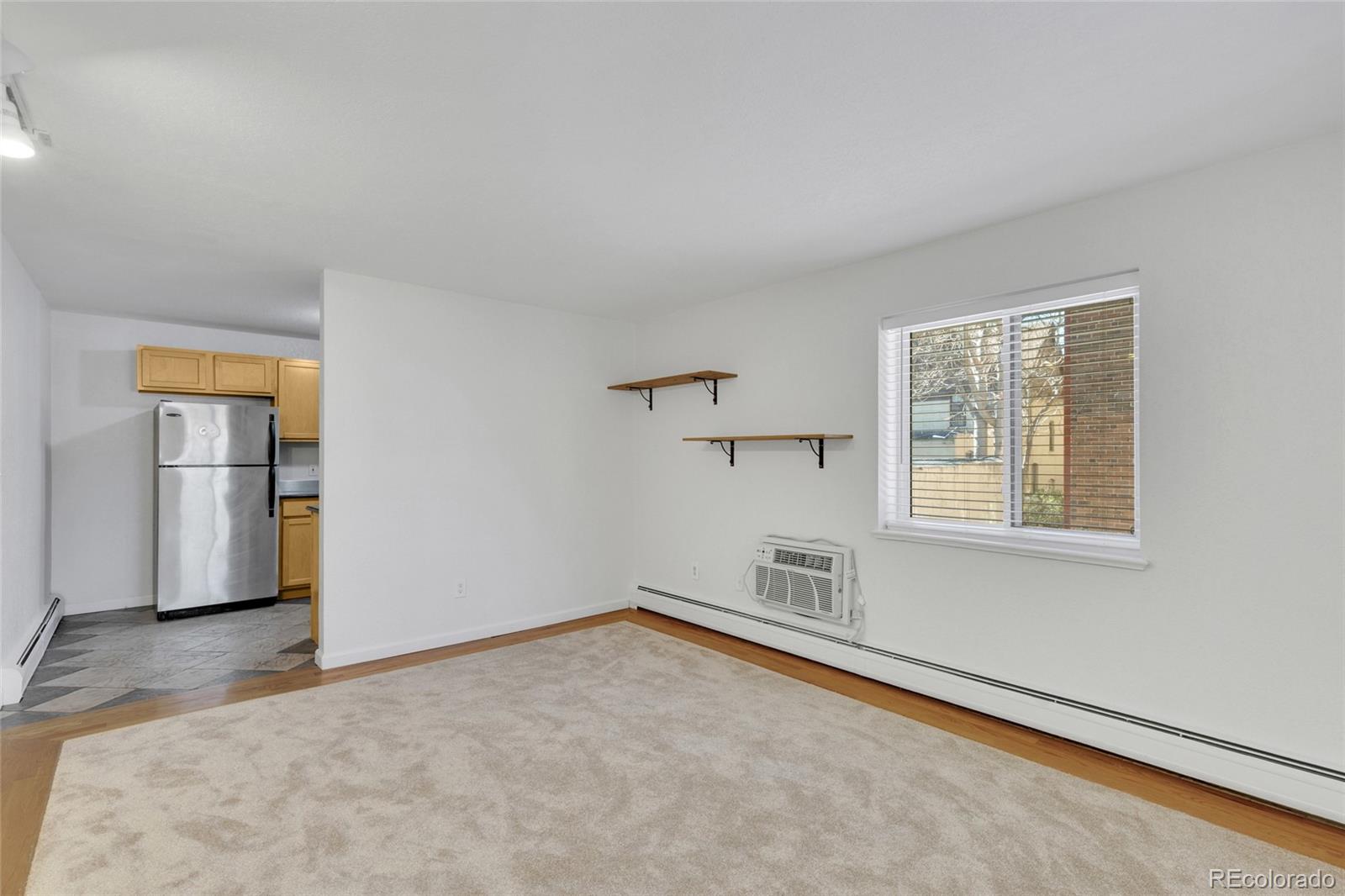 MLS Image #14 for 1045 n clarkson street 207,denver, Colorado
