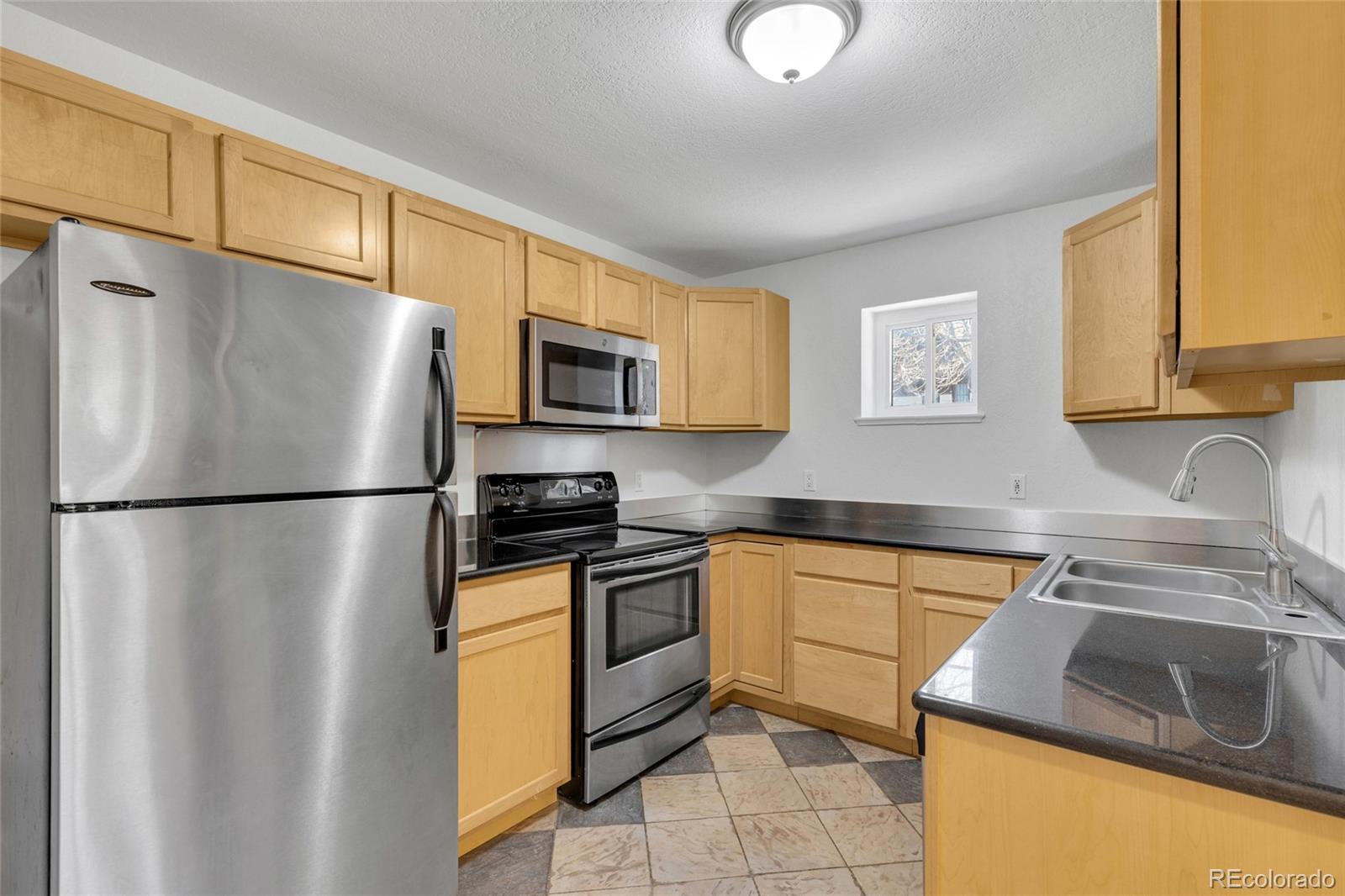 MLS Image #15 for 1045 n clarkson street 207,denver, Colorado