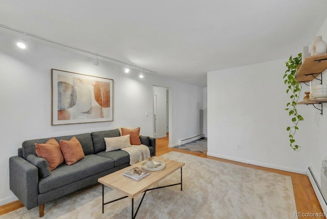 MLS Image #3 for 1045 n clarkson street 207,denver, Colorado