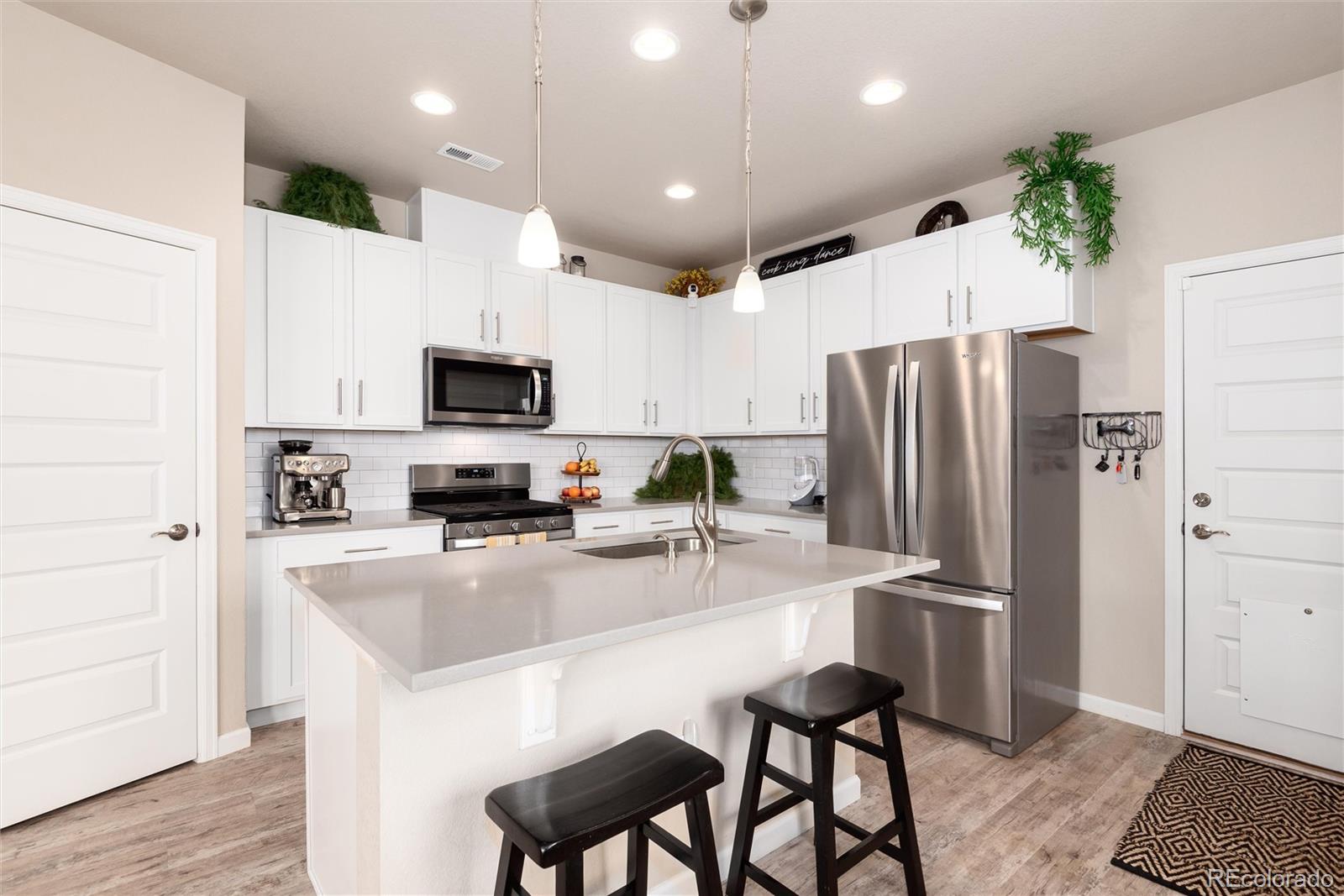 MLS Image #11 for 19592 w 93rd place,arvada, Colorado