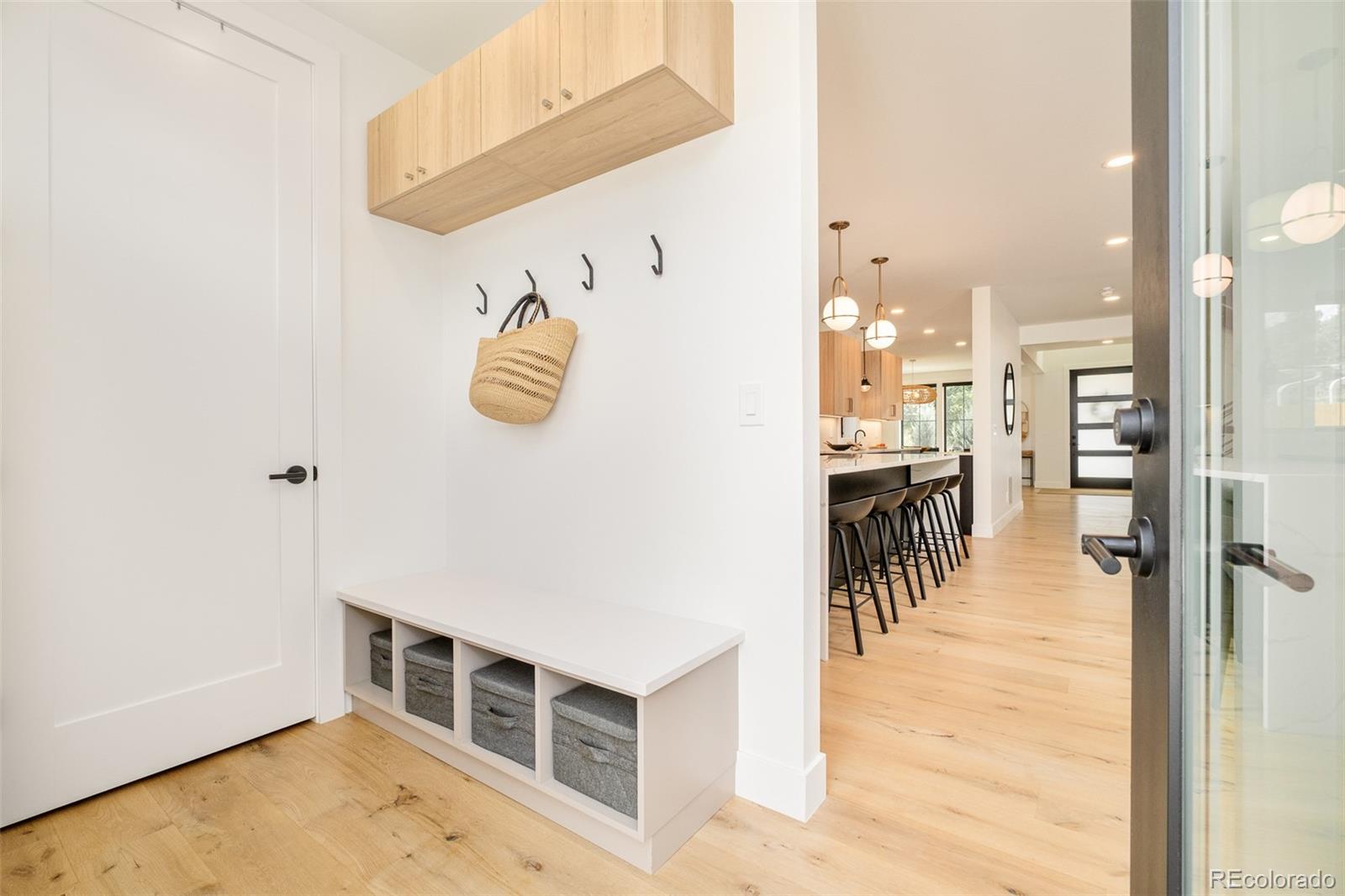 MLS Image #10 for 2485  oak street,denver, Colorado