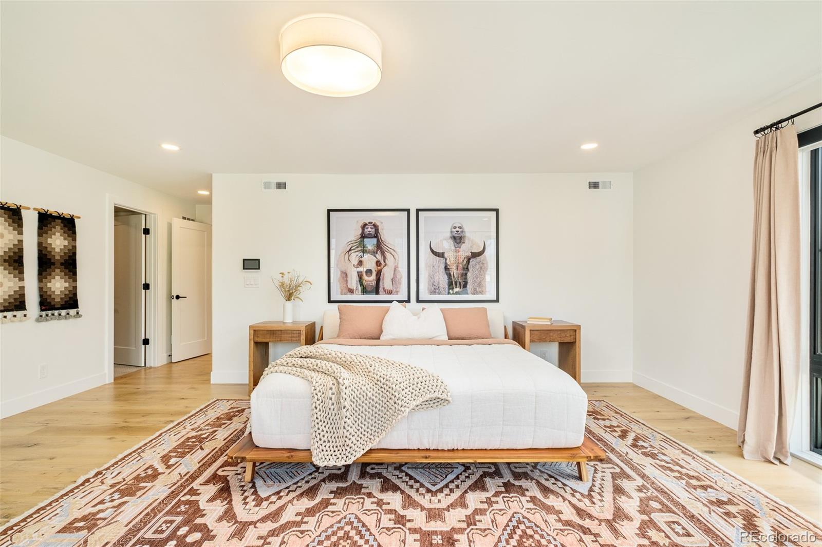 MLS Image #14 for 2485  oak street,denver, Colorado