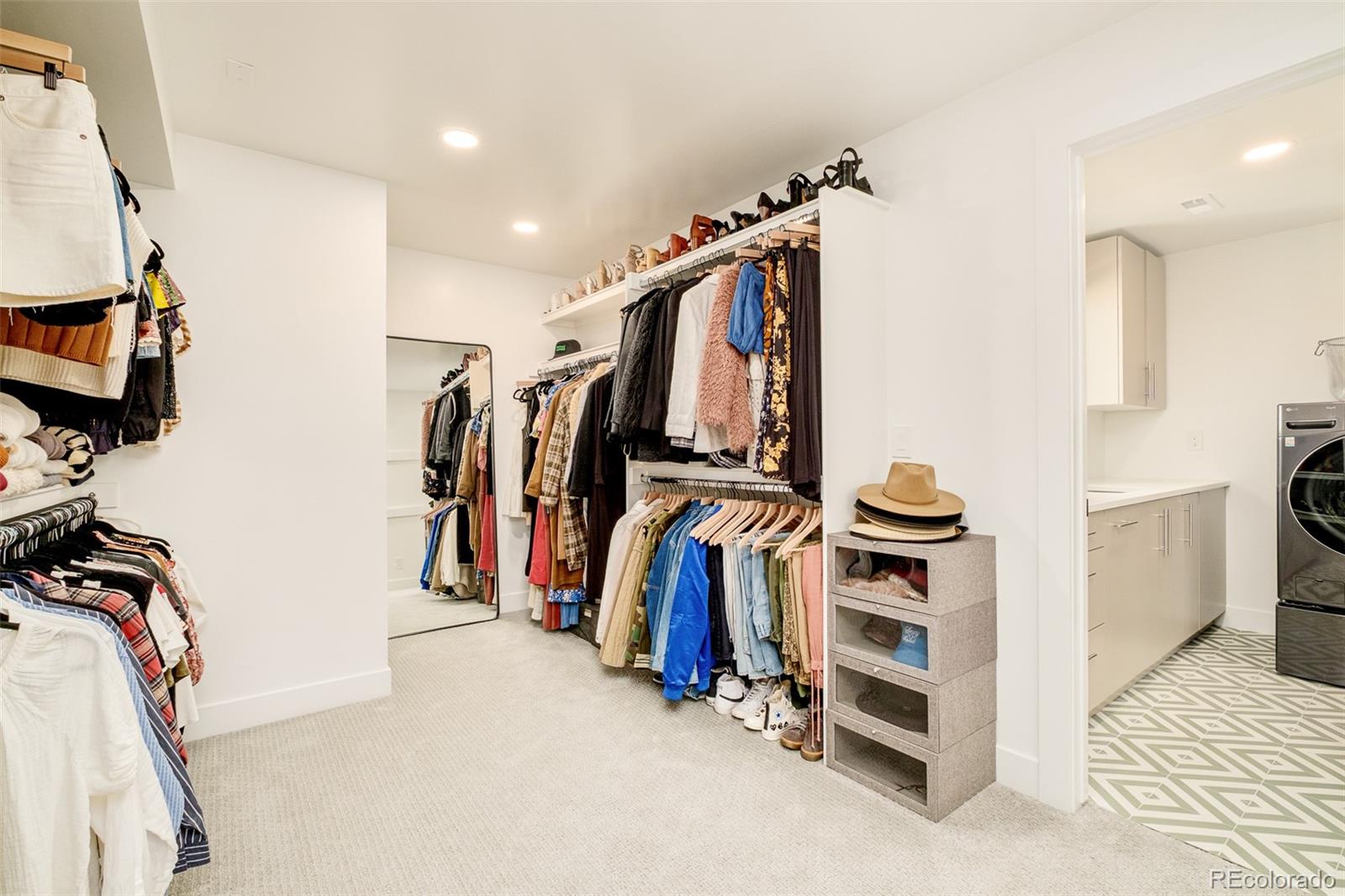 MLS Image #22 for 2485  oak street,denver, Colorado