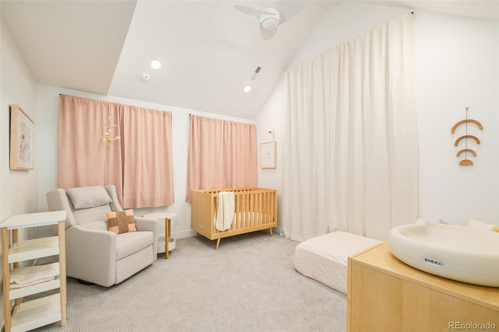 MLS Image #25 for 2485  oak street,denver, Colorado