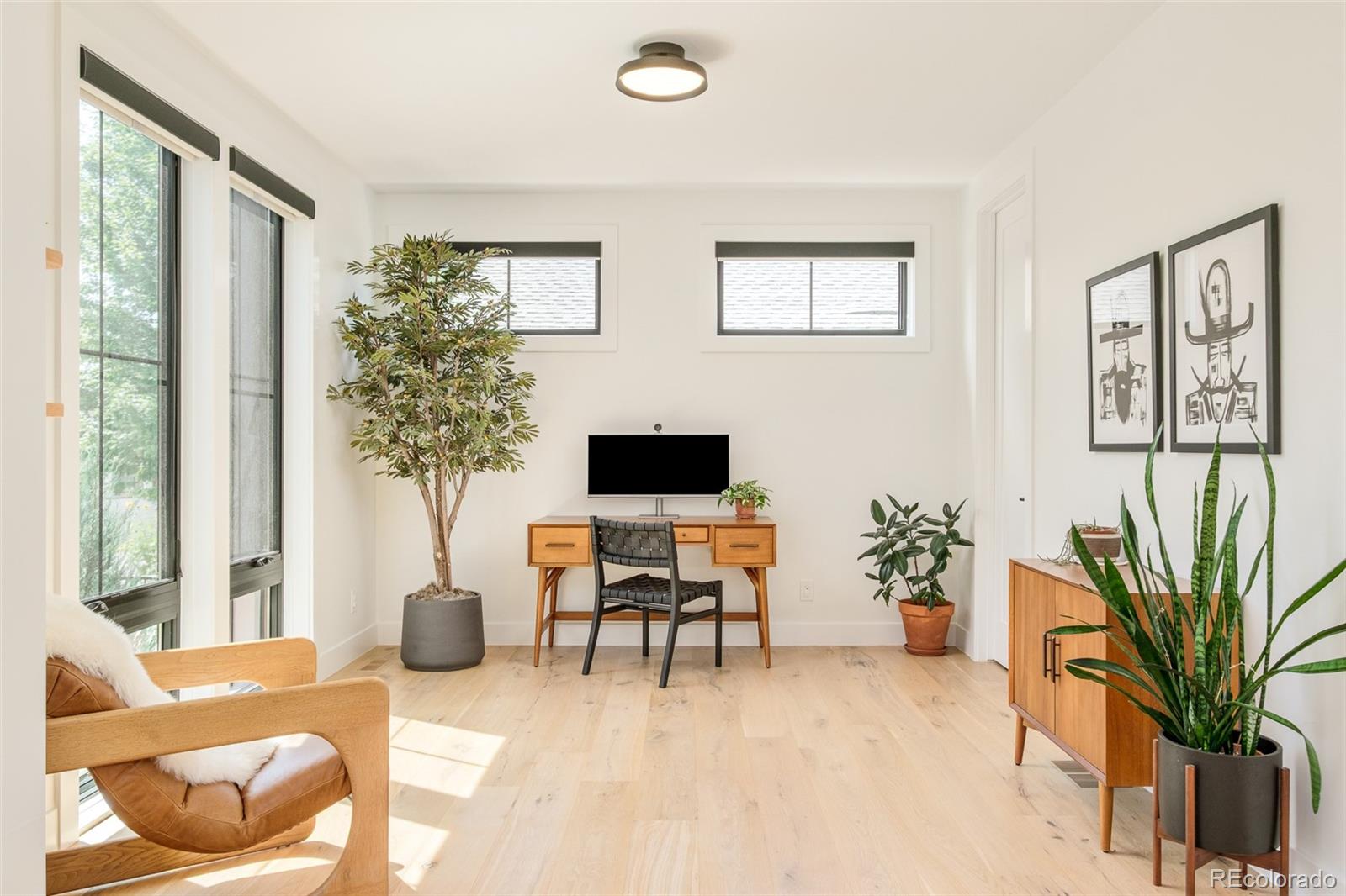 MLS Image #3 for 2485  oak street,denver, Colorado