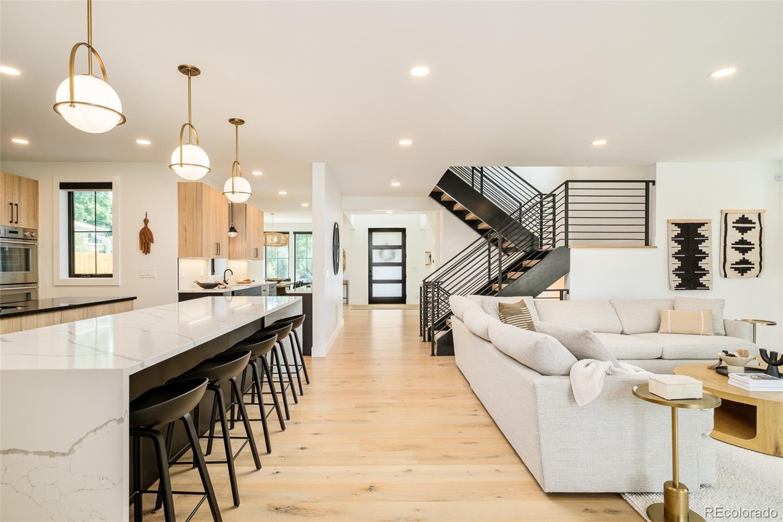 MLS Image #5 for 2485  oak street,denver, Colorado