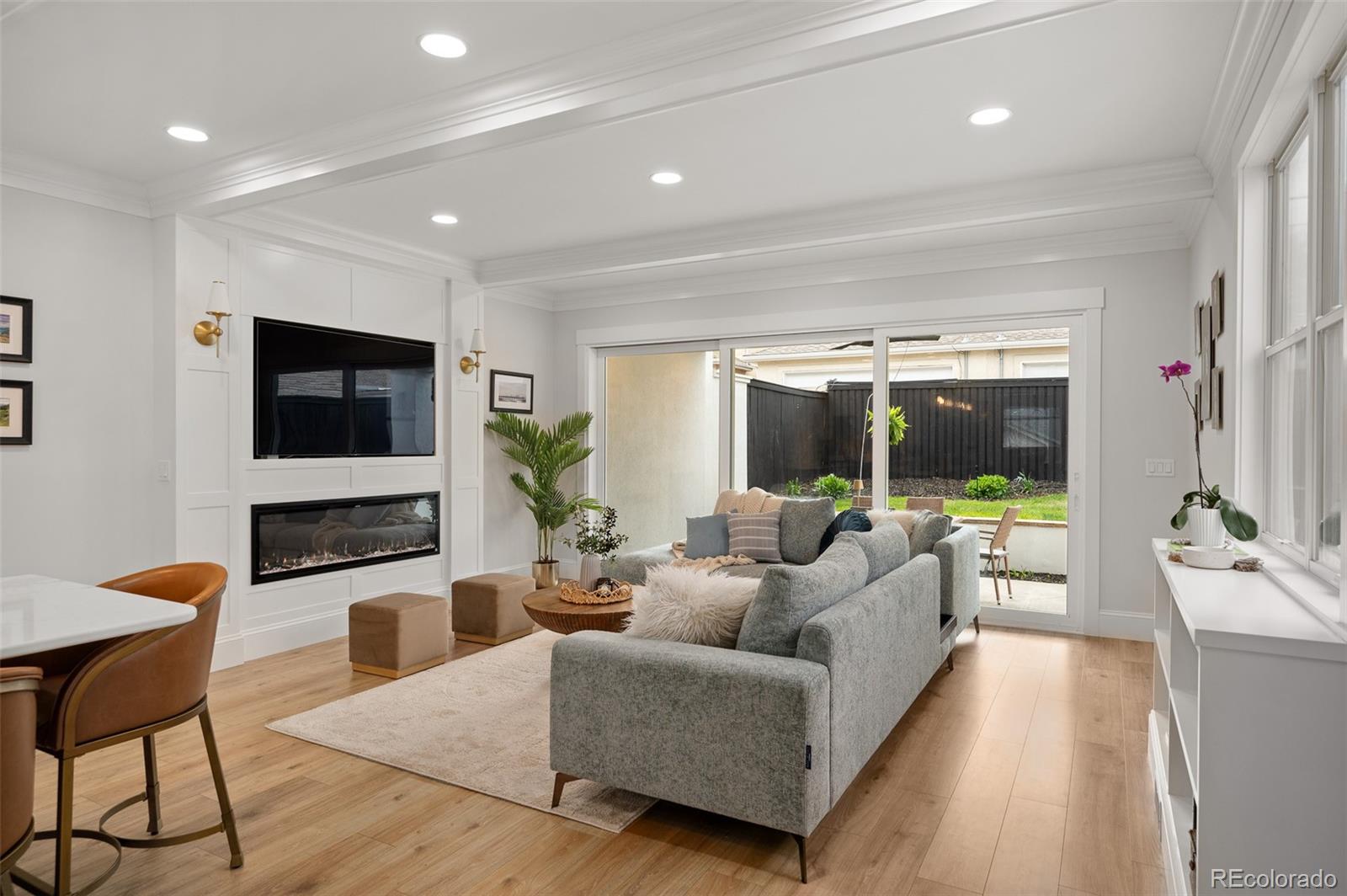 MLS Image #11 for 559  jackson street,denver, Colorado