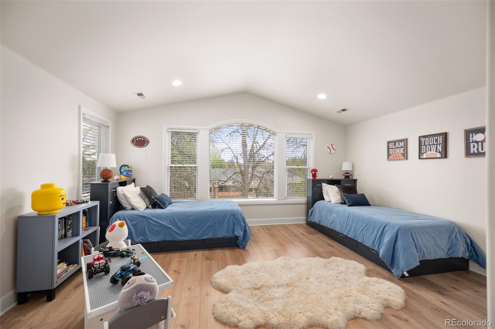MLS Image #24 for 559  jackson street,denver, Colorado