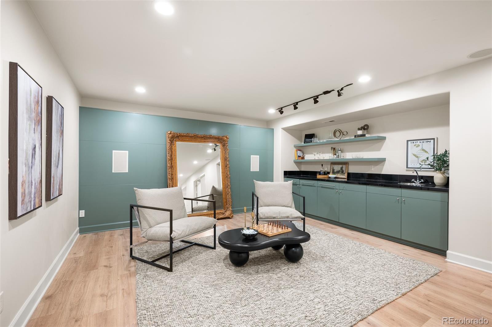 MLS Image #27 for 559  jackson street,denver, Colorado