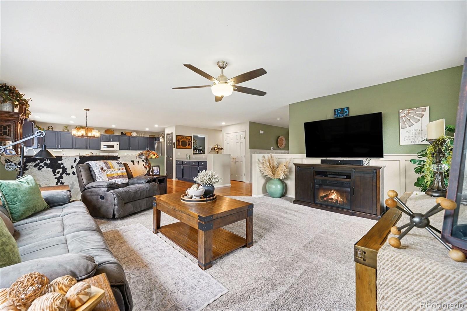 MLS Image #8 for 4768  spinning wheel drive,brighton, Colorado