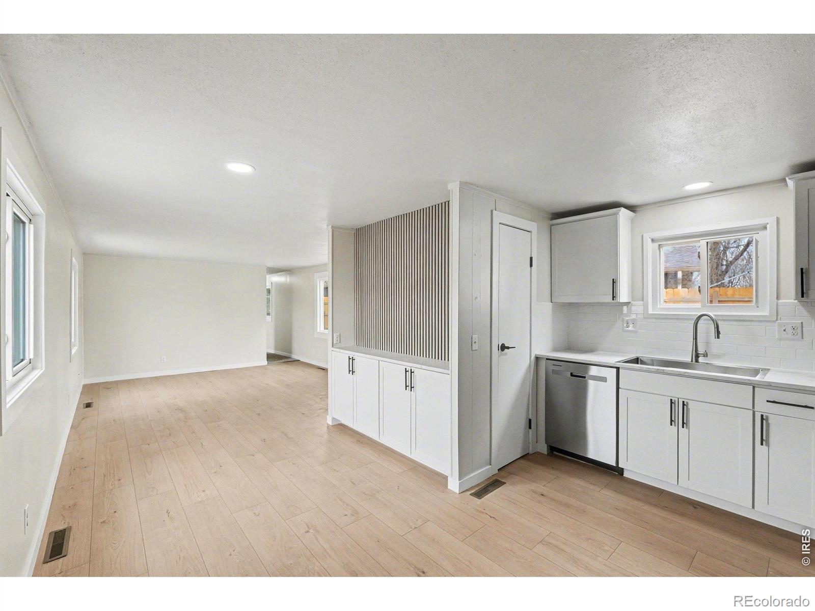MLS Image #5 for 1204  macjames court,dacono, Colorado