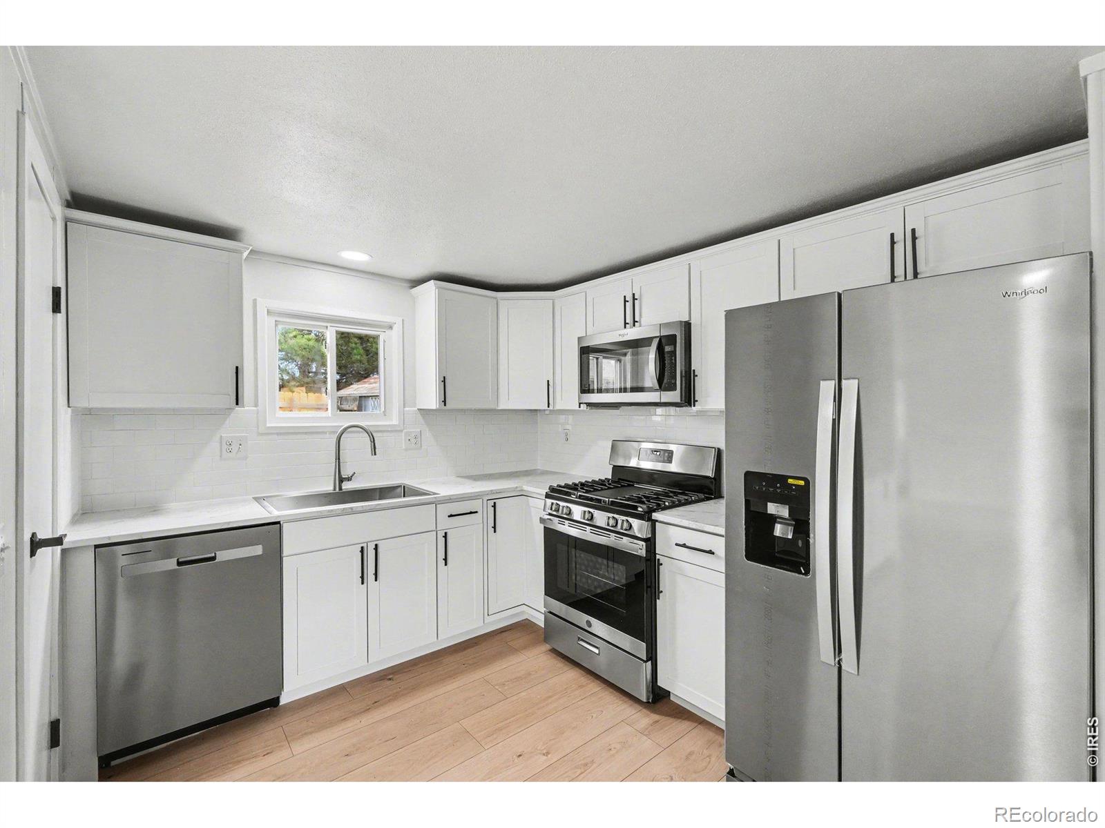 MLS Image #6 for 1204  macjames court,dacono, Colorado