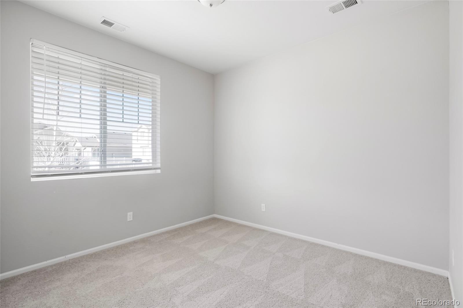 MLS Image #14 for 10526  akron street,commerce city, Colorado