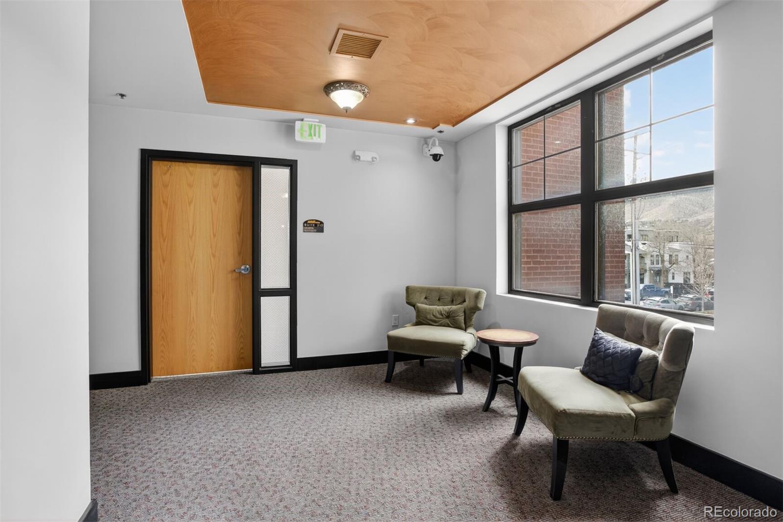 MLS Image #2 for 722  washington avenue 210,golden, Colorado
