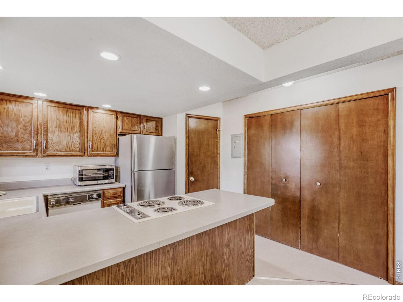 MLS Image #11 for 6201  willow lane,boulder, Colorado