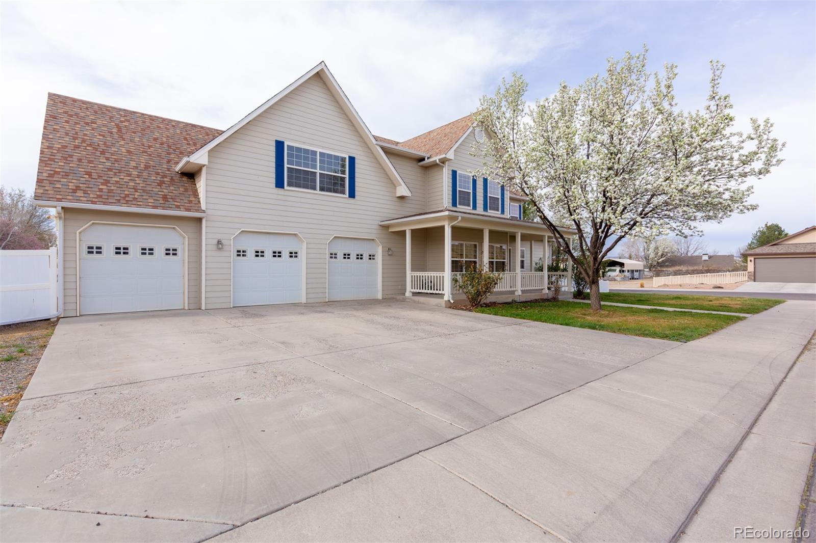 MLS Image #3 for 624  orange grove way,grand junction, Colorado