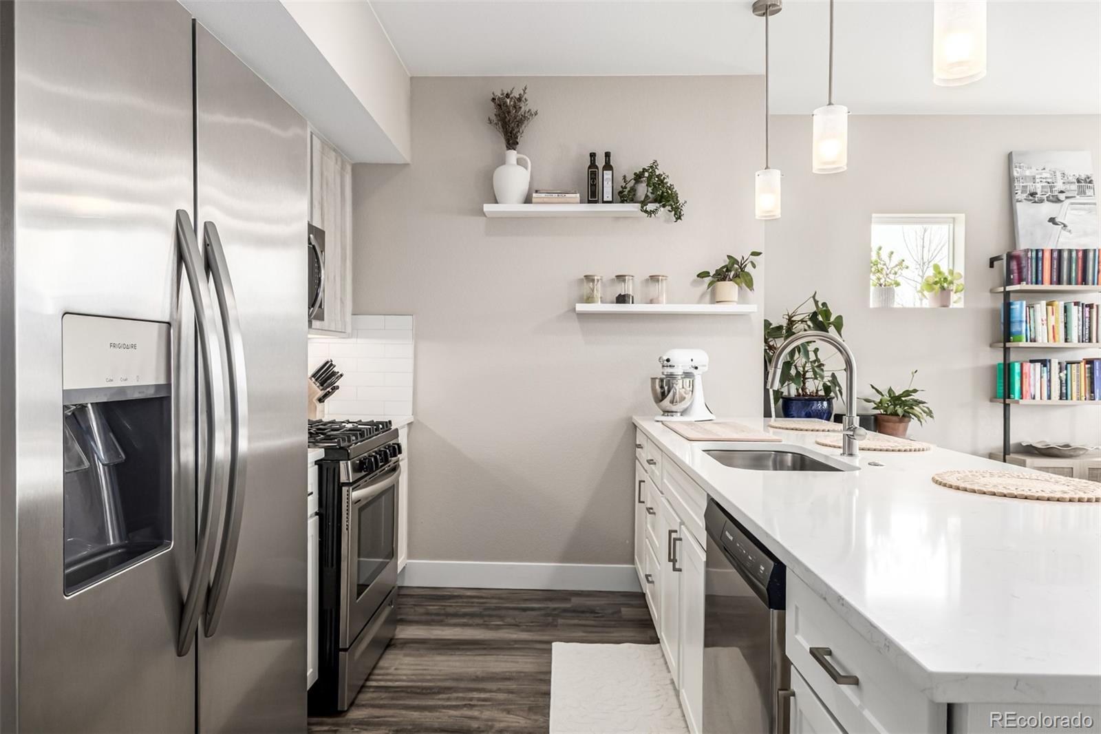 MLS Image #5 for 310 s cherrywood drive,lafayette, Colorado