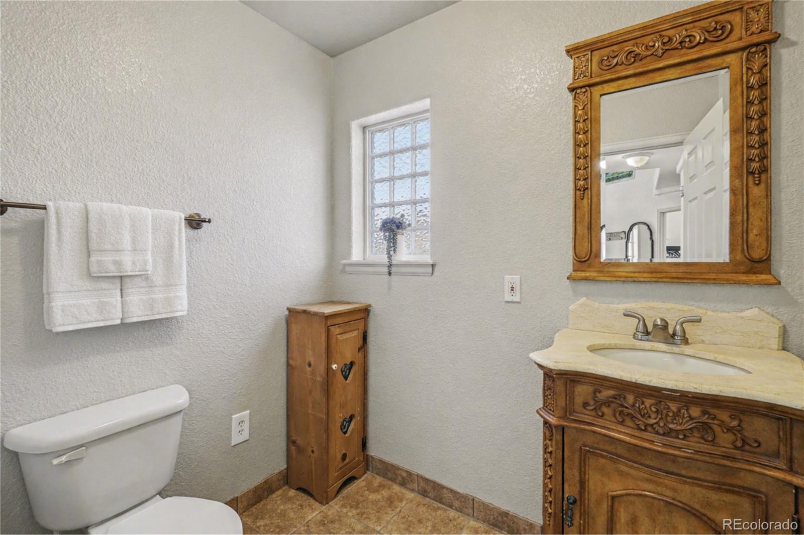 MLS Image #13 for 580 s elm street,keenesburg, Colorado