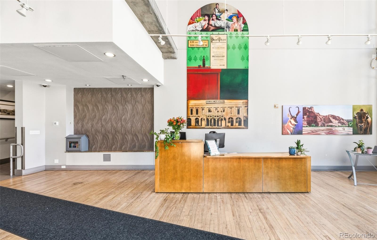 MLS Image #2 for 1499  blake street 6e,denver, Colorado