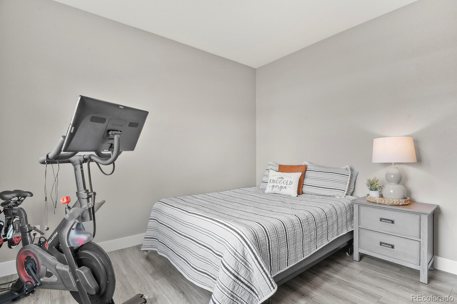 MLS Image #18 for 212 e mountain view avenue,longmont, Colorado