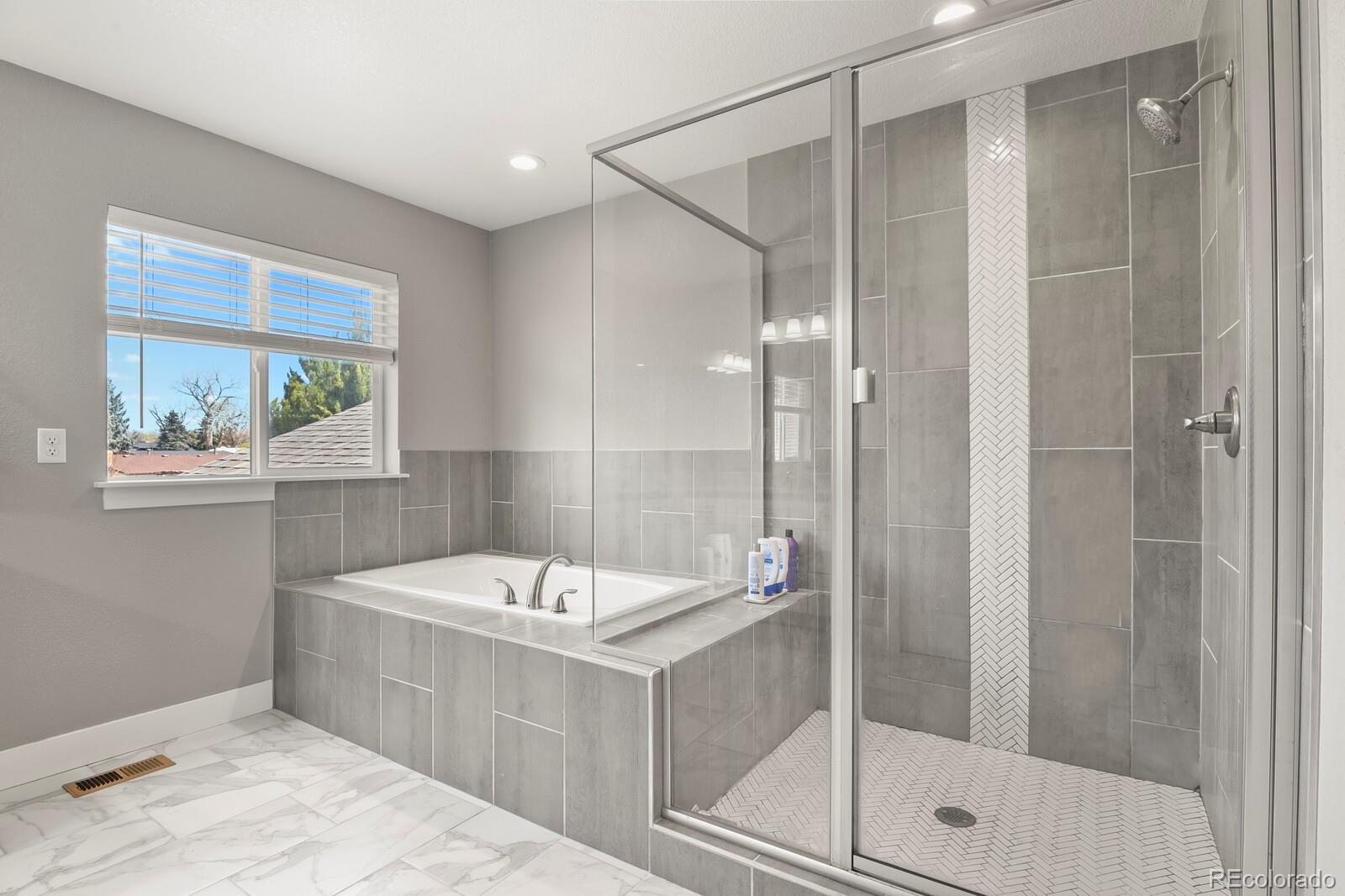 MLS Image #29 for 212 e mountain view avenue,longmont, Colorado