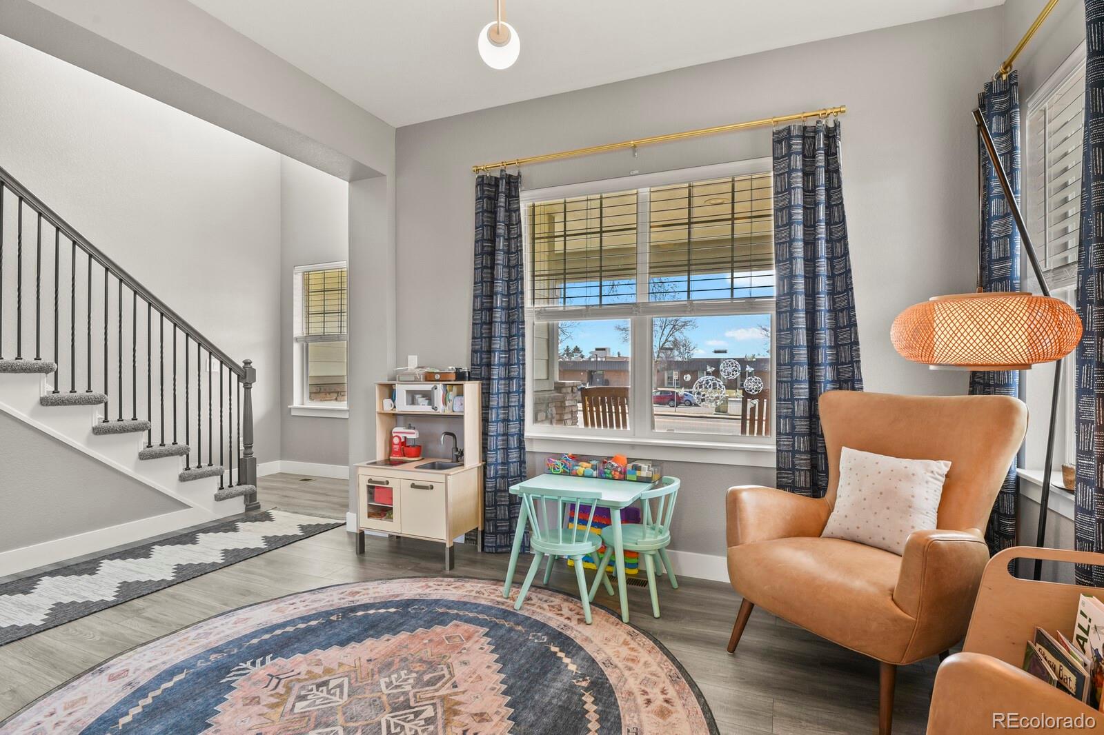 MLS Image #6 for 212 e mountain view avenue,longmont, Colorado