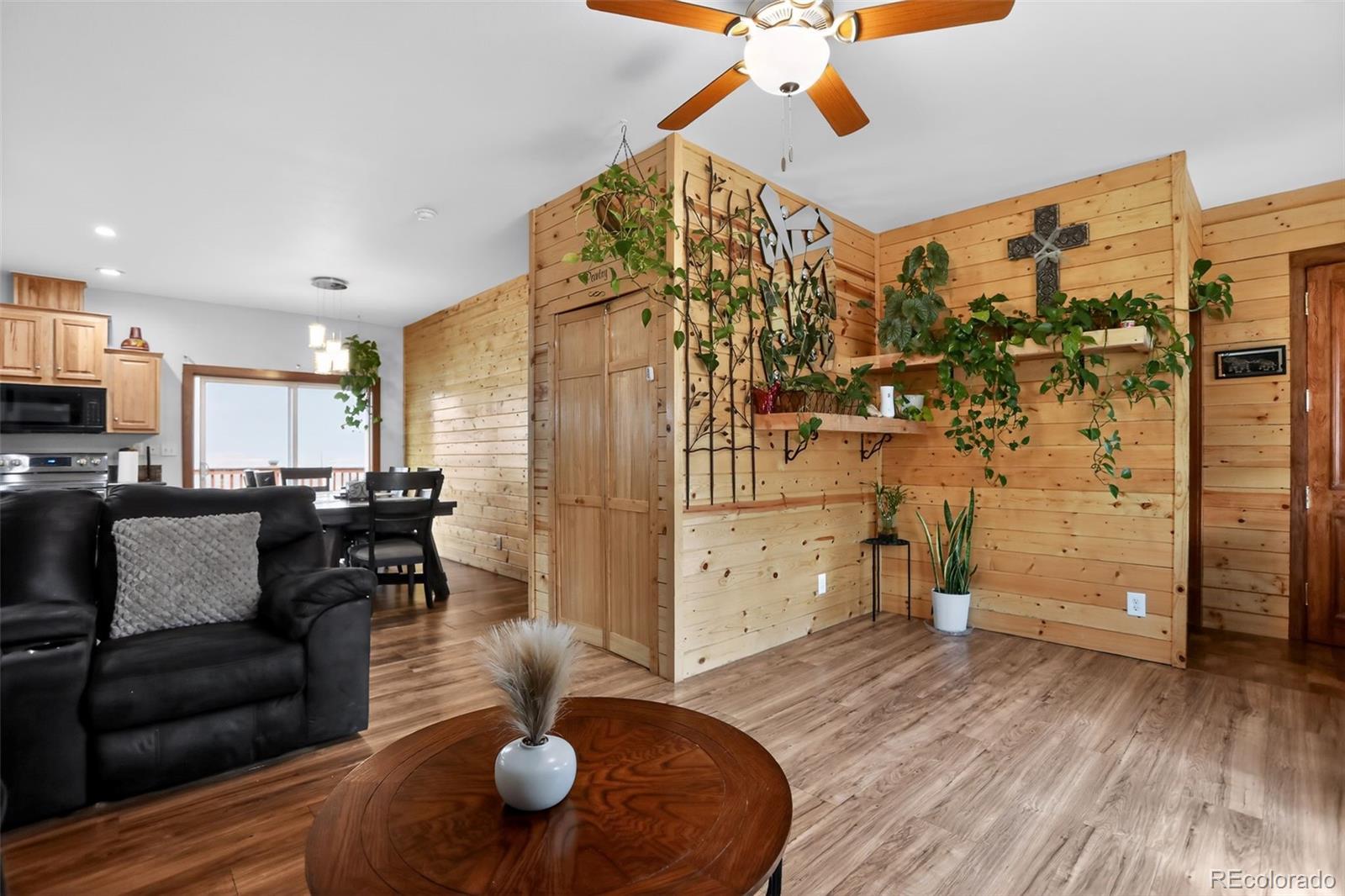 MLS Image #2 for 10  salmon loop,gypsum, Colorado