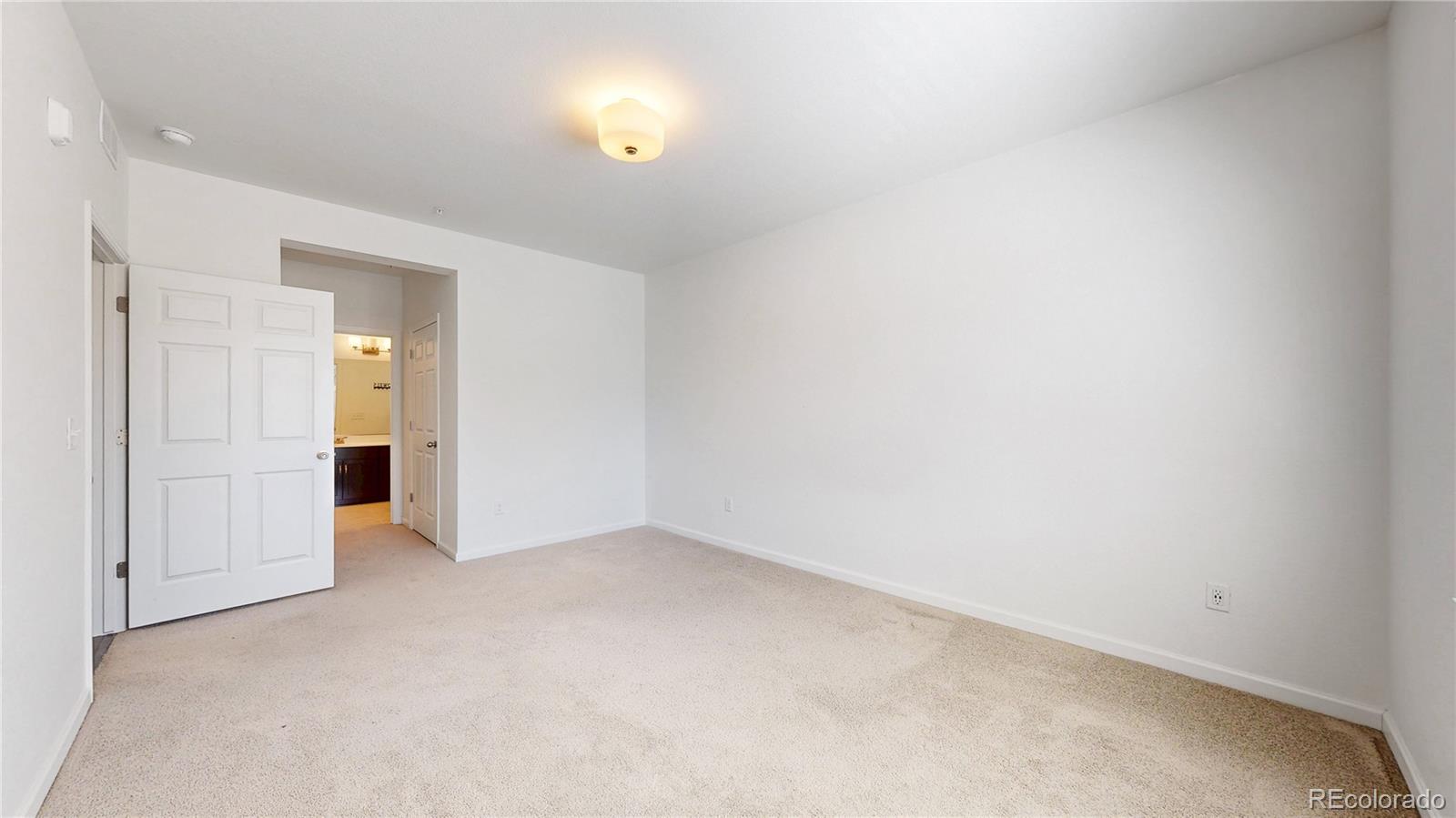 MLS Image #12 for 15700 e jamison drive,englewood, Colorado