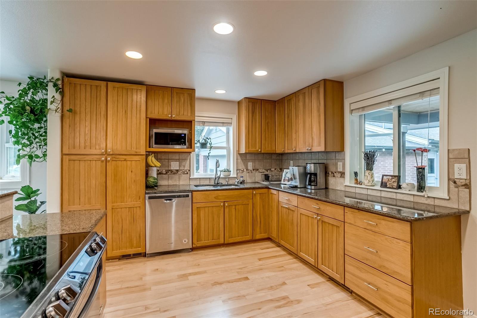 MLS Image #7 for 755  holland street,lakewood, Colorado