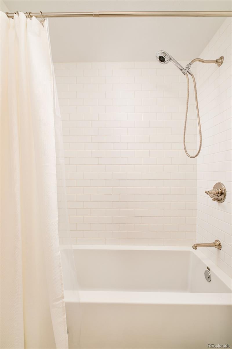 MLS Image #26 for 1435  vine street,denver, Colorado