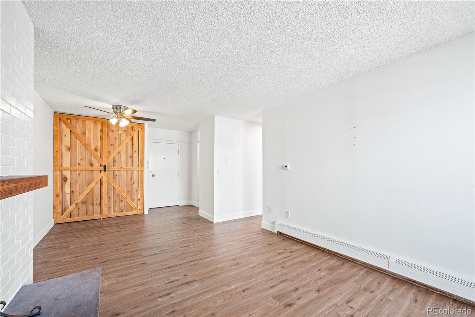 MLS Image #16 for 4110 e hale parkway,denver, Colorado