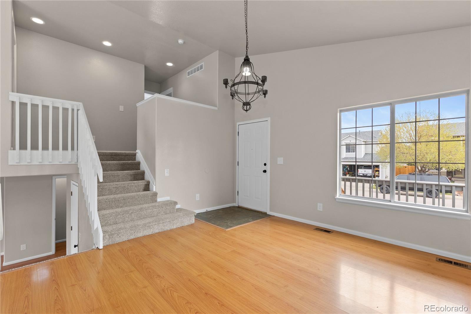 MLS Image #2 for 8715  cloverleaf circle,parker, Colorado