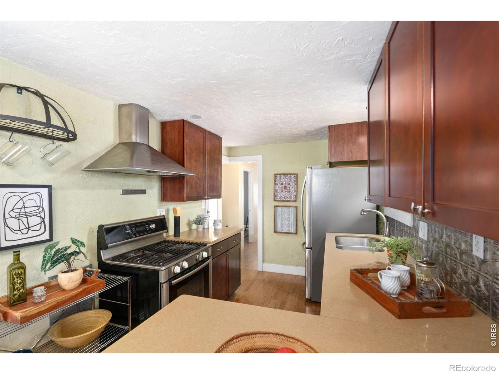 MLS Image #10 for 525 n grant avenue,fort collins, Colorado