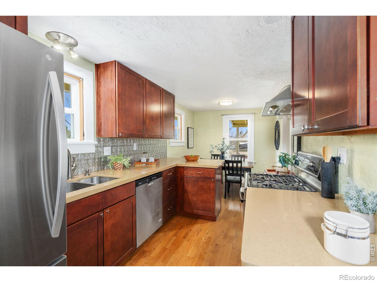 MLS Image #8 for 525 n grant avenue,fort collins, Colorado