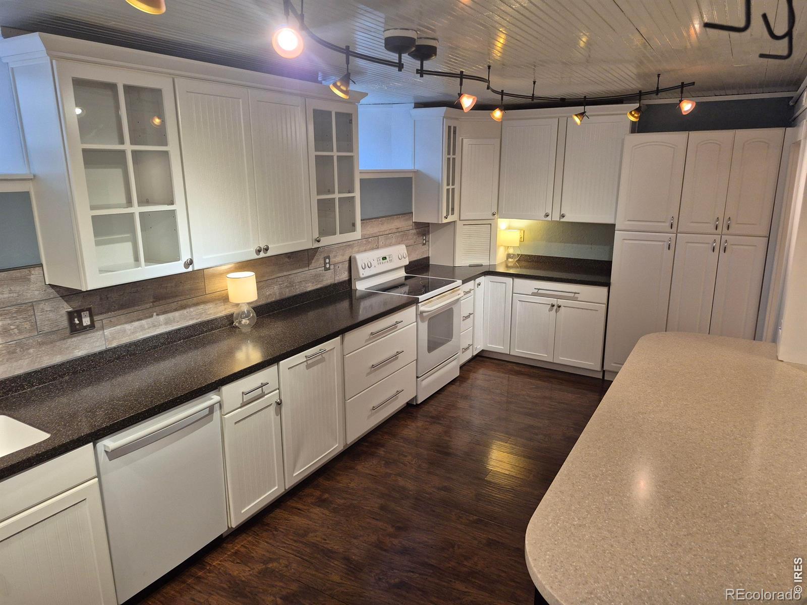 MLS Image #17 for 130  elm street,windsor, Colorado