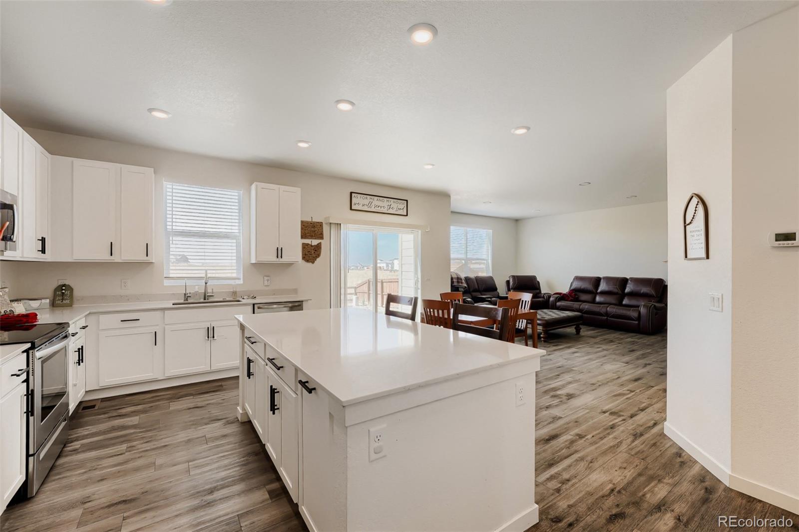 MLS Image #10 for 46557  sunrise court,bennett, Colorado