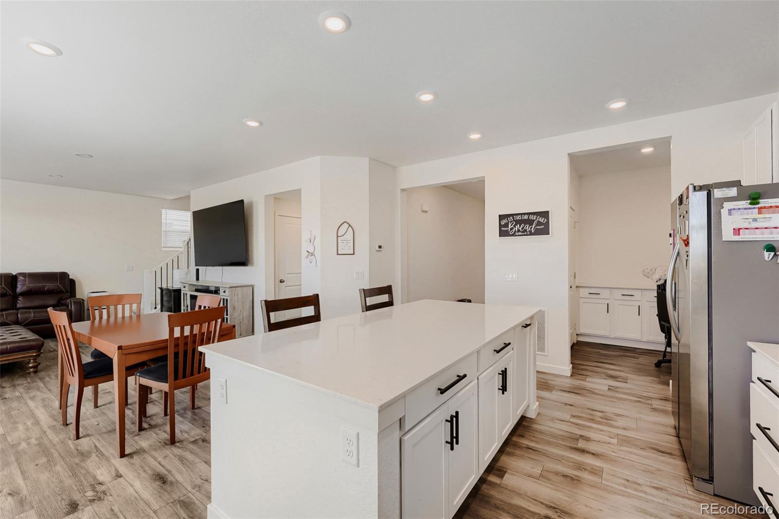 MLS Image #11 for 46557  sunrise court,bennett, Colorado